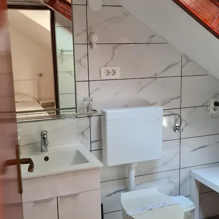 Bed & Breakfast Pansion Jure Matijevic Sveta Nedelja (Hvar)