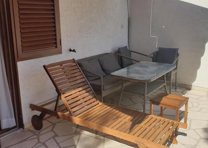 Pansion Jure Matijevic Sveta Nedelja (Hvar)