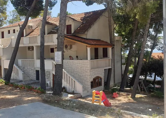 Bed & Breakfast Pansion Jure Matijevic 3*